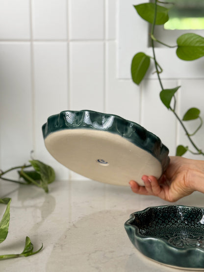 Grandmother’s Esmeralda — Limited Collector Platter (Medium)