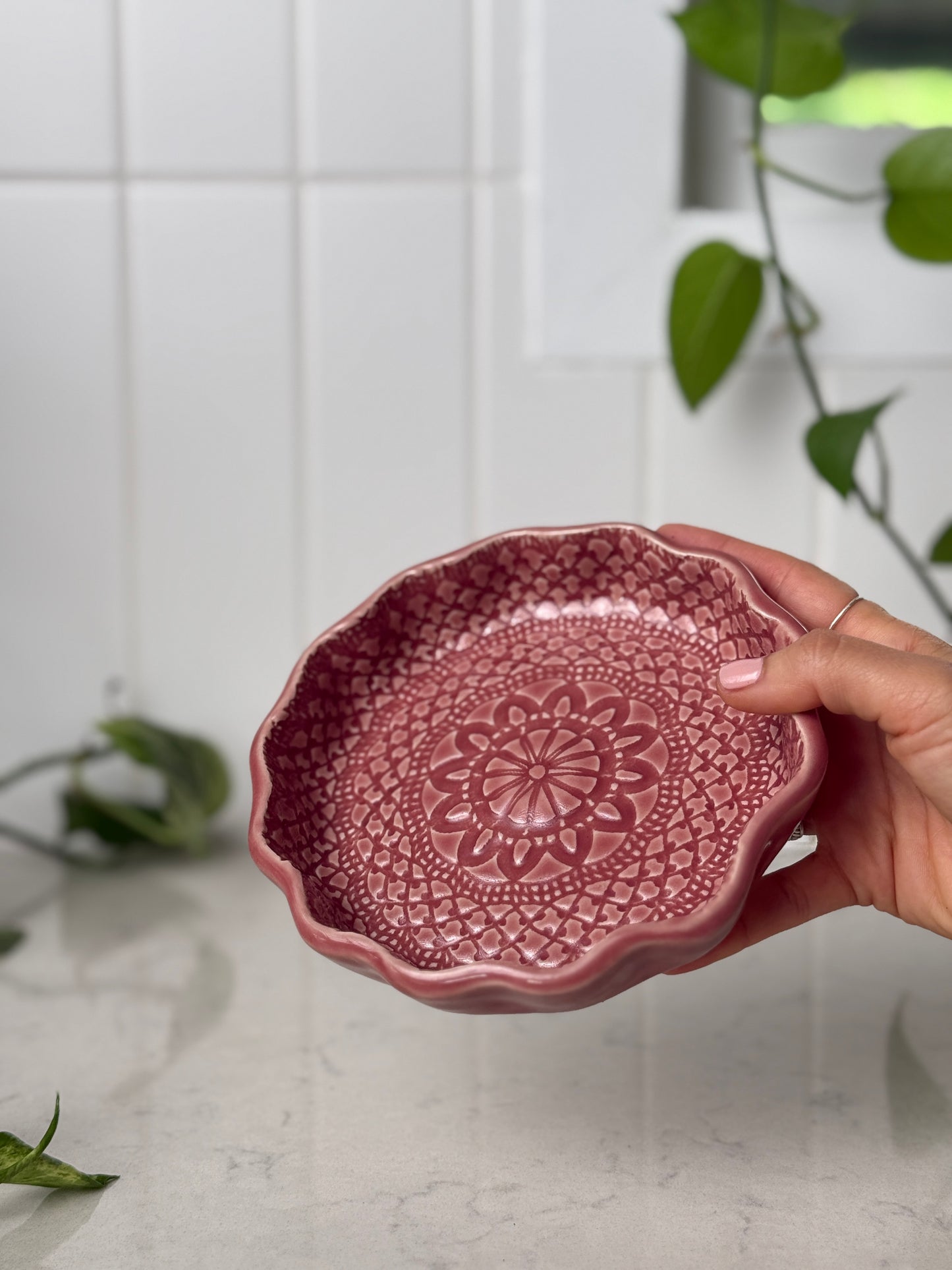 Grandmother’s Rose — Limited Collector Platter (Small) 01